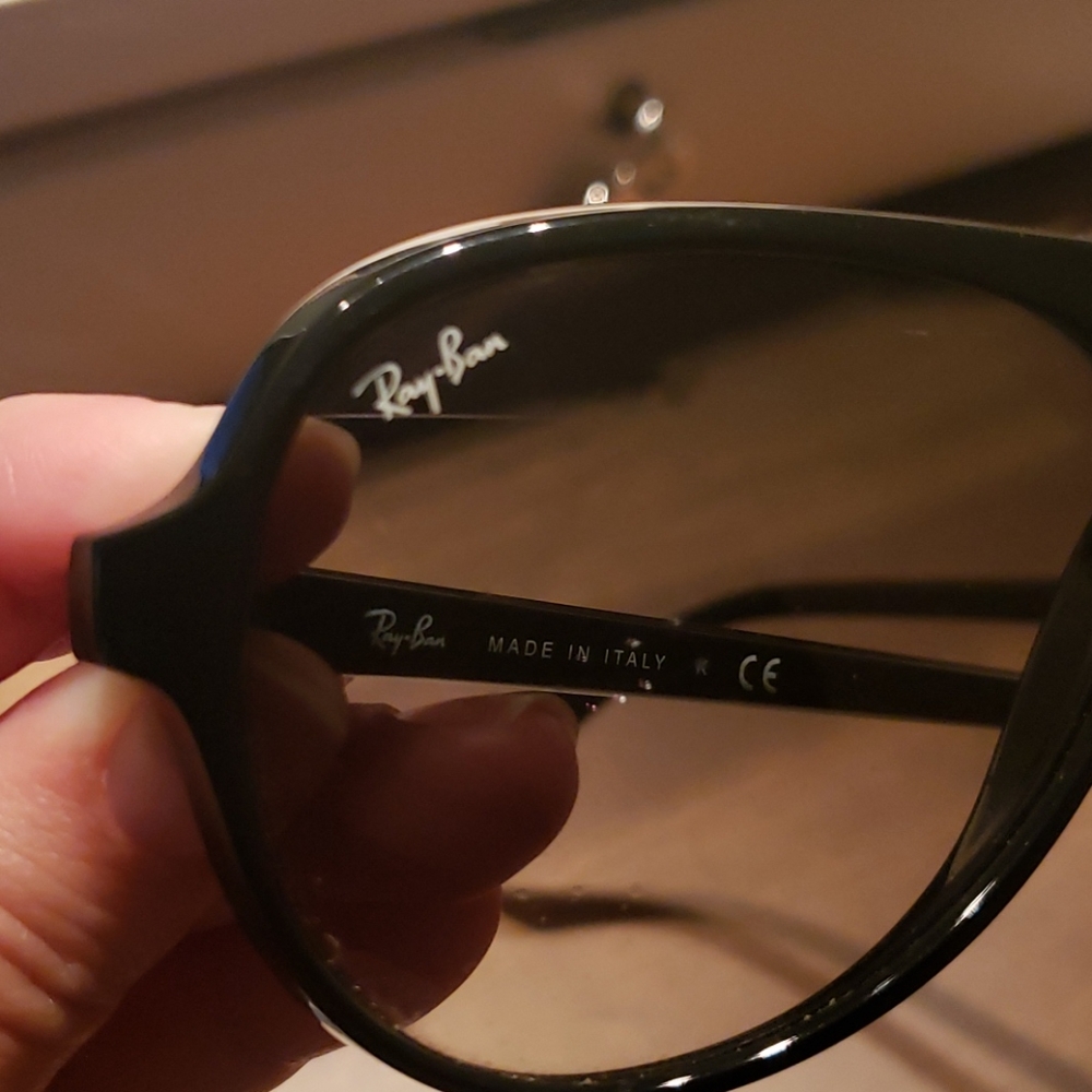 Ray-Ban Sunglasses